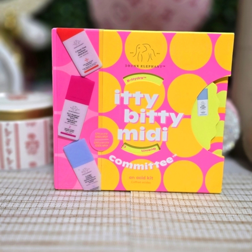 🔥 Drunk Elephant Itty Bitty Midi Kit